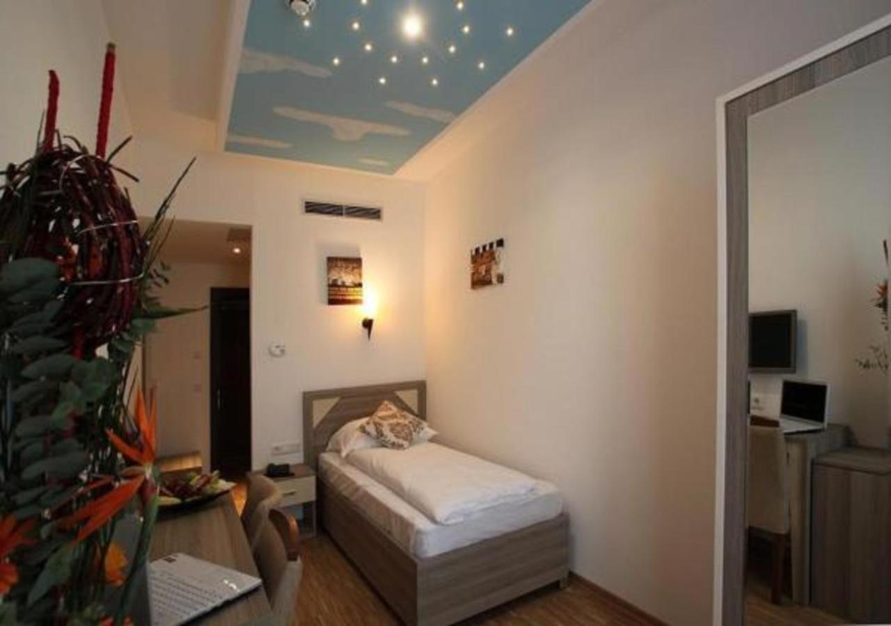 Kavun Hotel
